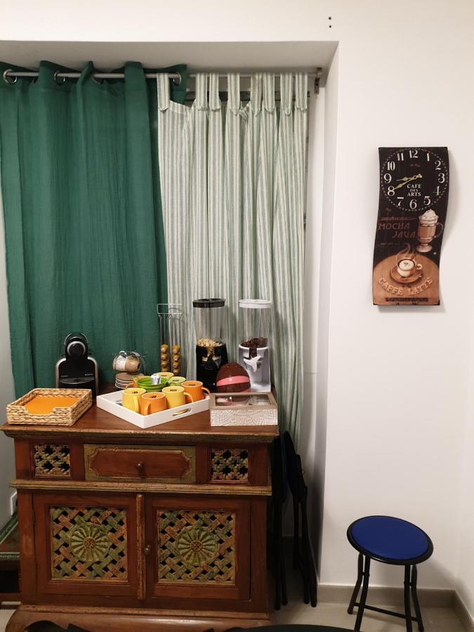 Lisbon Hostel Terminal 4 エクステリア 写真
