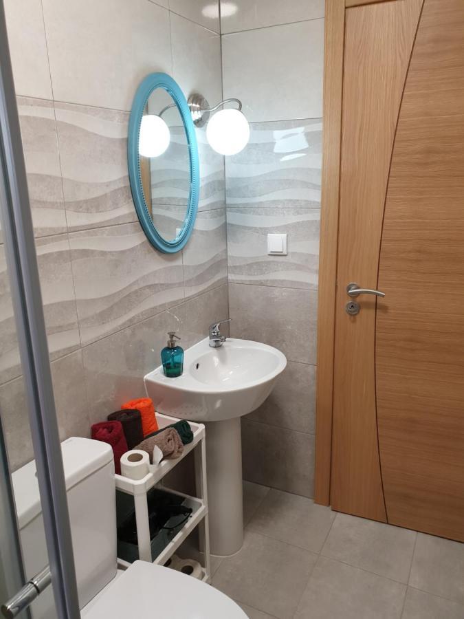 Lisbon Hostel Terminal 4 エクステリア 写真